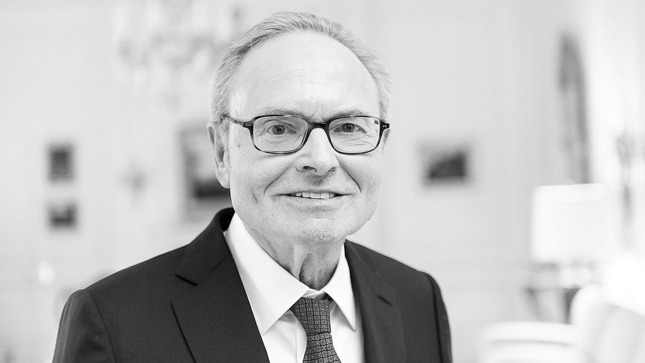 Land SchleswigHolstein vfd (landesregierungsocial.schleswig